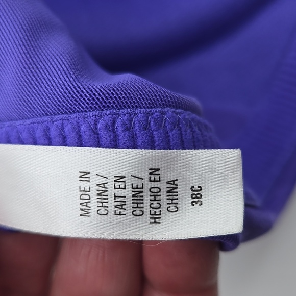 Victoria's Secret Blue Sports Bra Size 38C - Picture 8 of 9